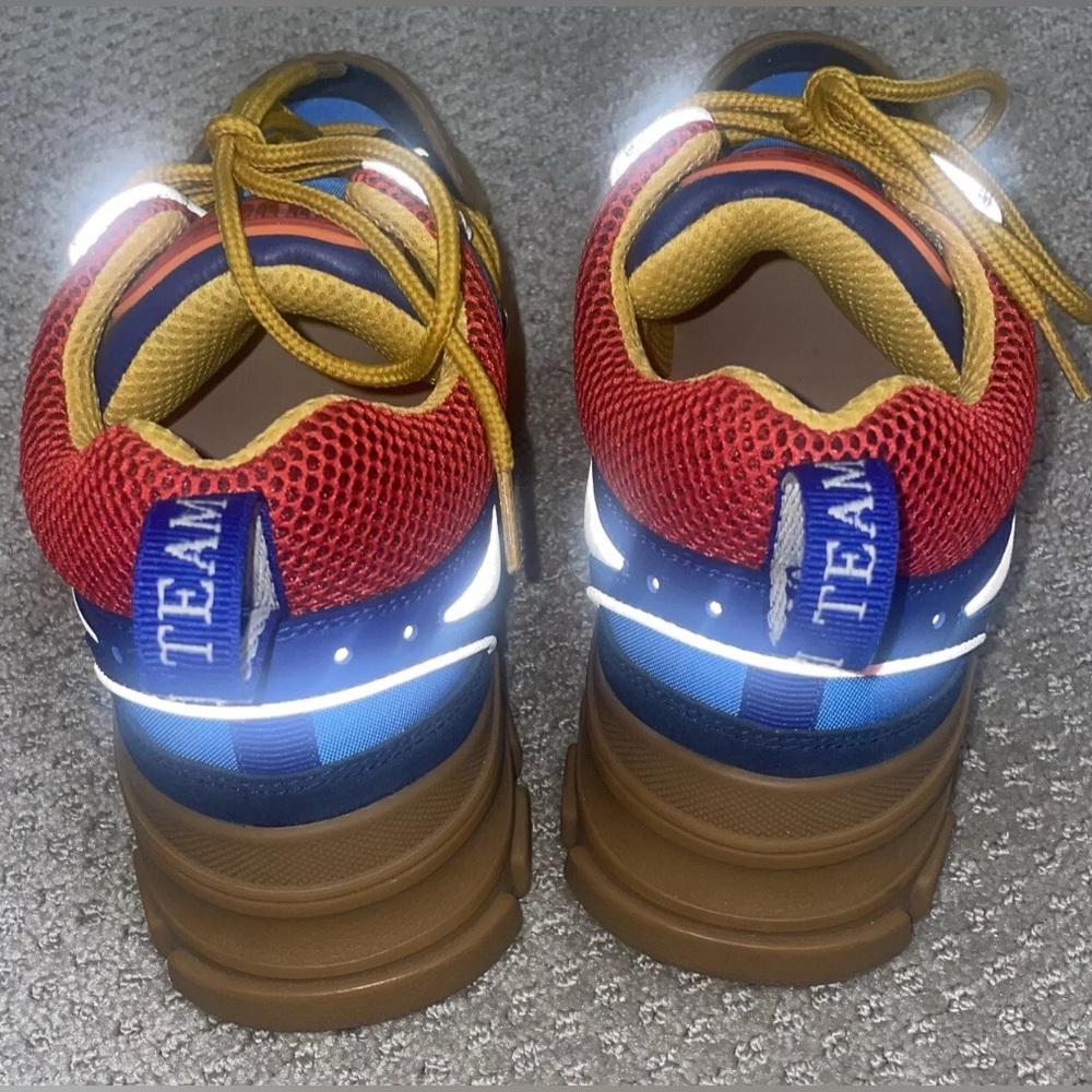 PRICE DROP!!
$270 (was $395)
GUCCI Flashtrek’s Blue Gum - Picture 8 of 14